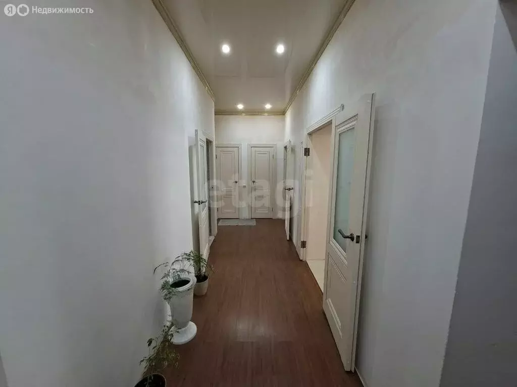 4-комнатная квартира: Малгобек, Центральная улица, 5А (88.6 м) - Фото 1