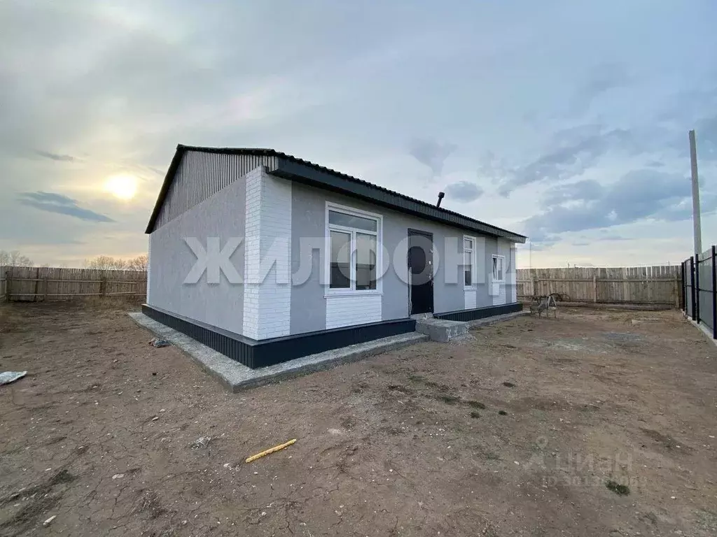 Дом в Хакасия, Усть-Абаканский район, с. Калинино  (80 м) - Фото 2