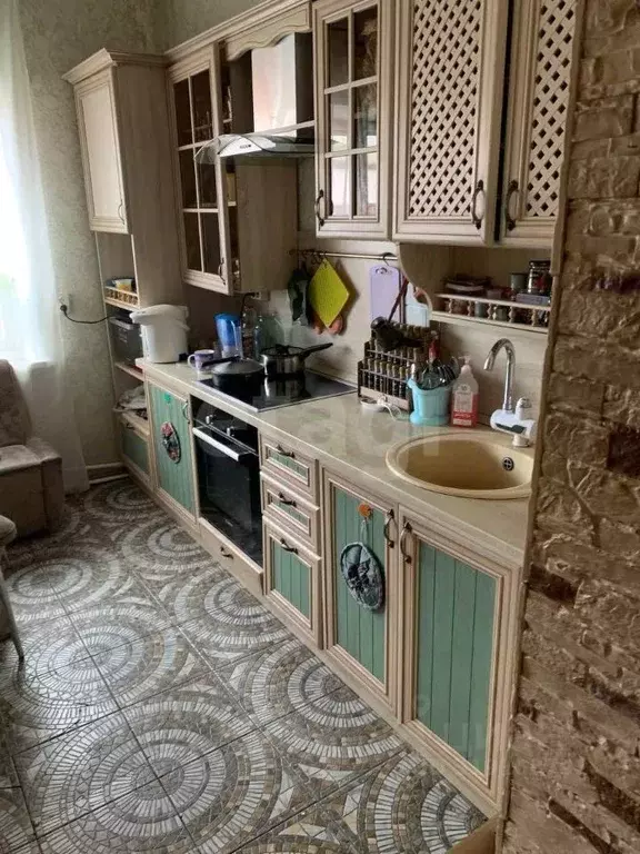 Дом в Кемеровская область, Березовский Барзасская ул., 26 (200 м) - Фото 0