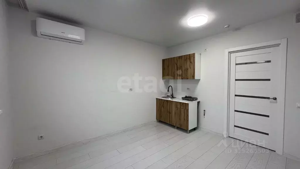 Студия Тюменская область, Тюмень ул. Первооткрывателей, 6 (19.7 м) - Фото 1