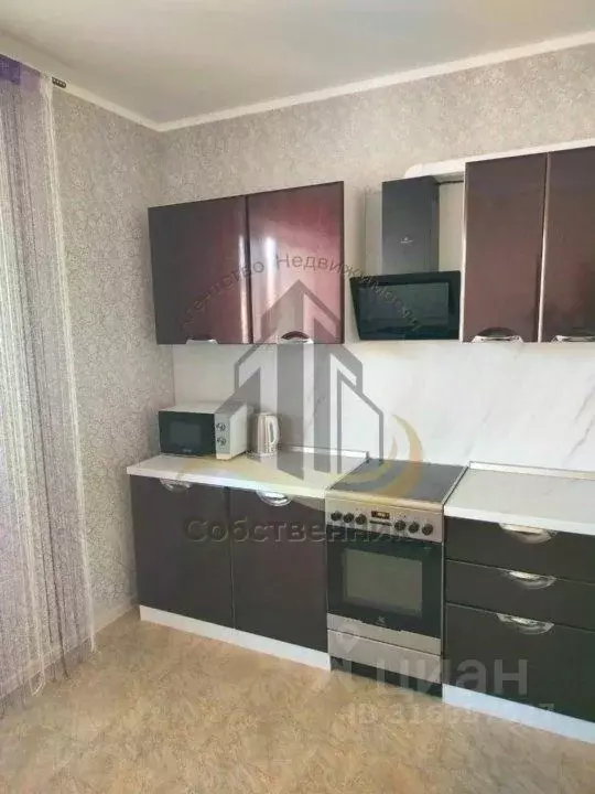 1-к кв. Белгородская область, Старый Оскол Степной мкр, 32 (40.0 м) - Фото 0