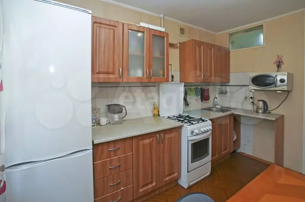 3-к. квартира, 55,4 м, 2/9 эт. - Фото 1