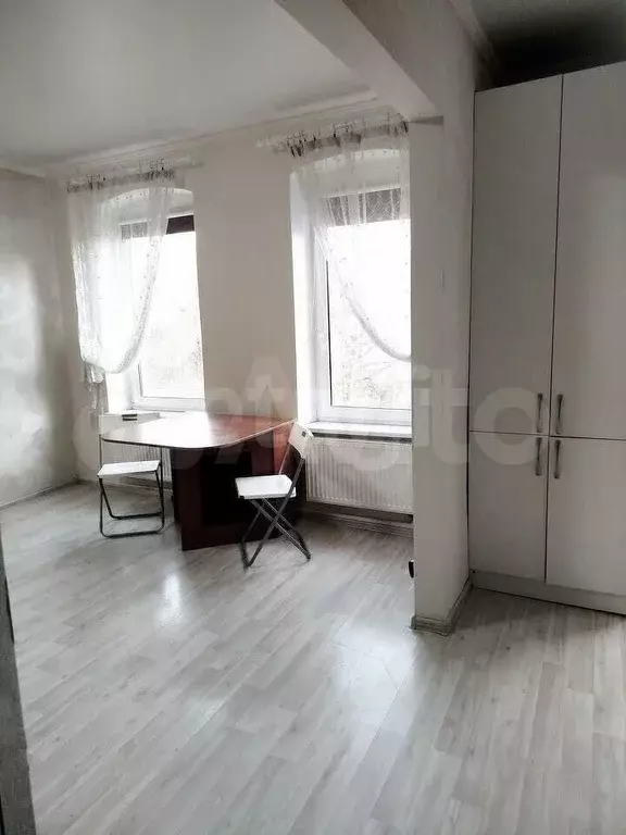 1-к. квартира, 27 м, 4/4 эт. - Фото 1
