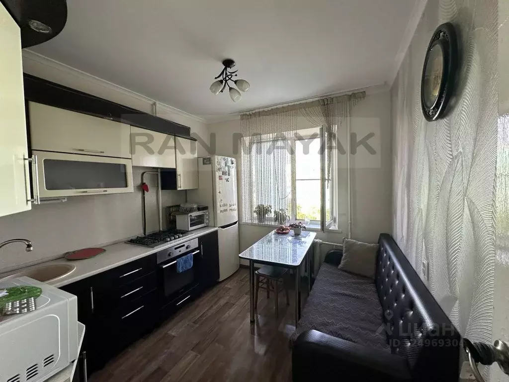 3-к кв. Адыгея, Майкоп ул. Чкалова, 74 (61.9 м) - Фото 1