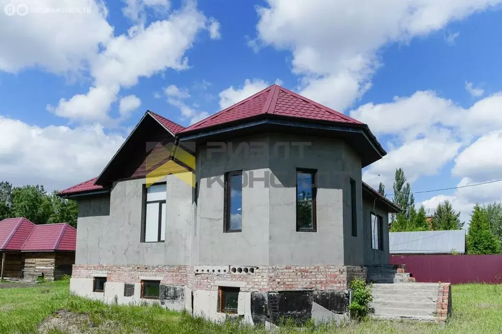 Дом в Усть-Заостровка, Берёзовая улица (307 м) - Фото 1