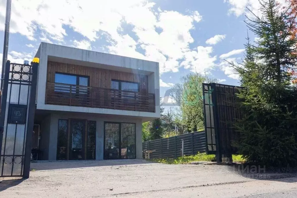 Дом в Санкт-Петербург пос. Тярлево, Новая ул., 51 (203 м) - Фото 1