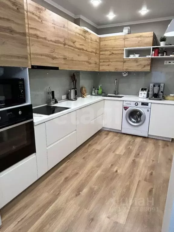 1-к кв. Тюменская область, Тюмень ул. Николая Зелинского, 5 (48.2 м) - Фото 1