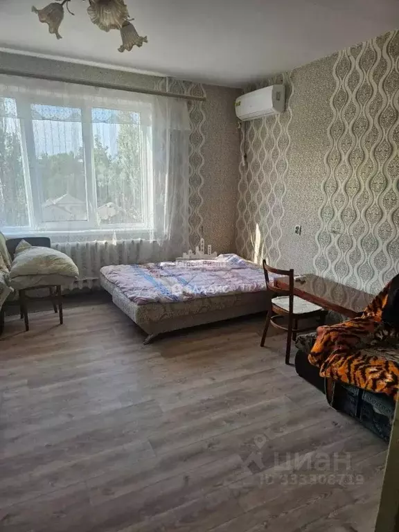 3-к кв. Крым, Керчь ул. Ульяновых, 33 (72.0 м) - Фото 1