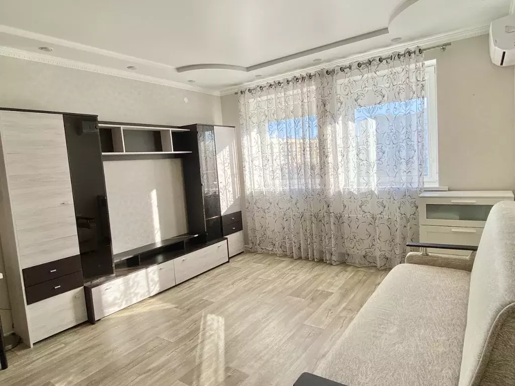 2-к кв. Краснодарский край, Сочи Гагарина мкр, бул. Цветной, 42 (60.0 ... - Фото 1