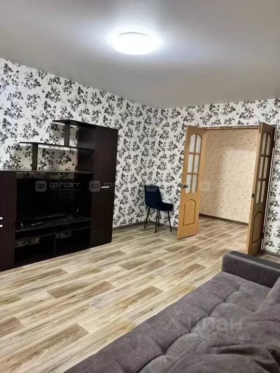 2-к кв. Татарстан, Казань ул. Юлиуса Фучика, 55 (70.0 м) - Фото 2