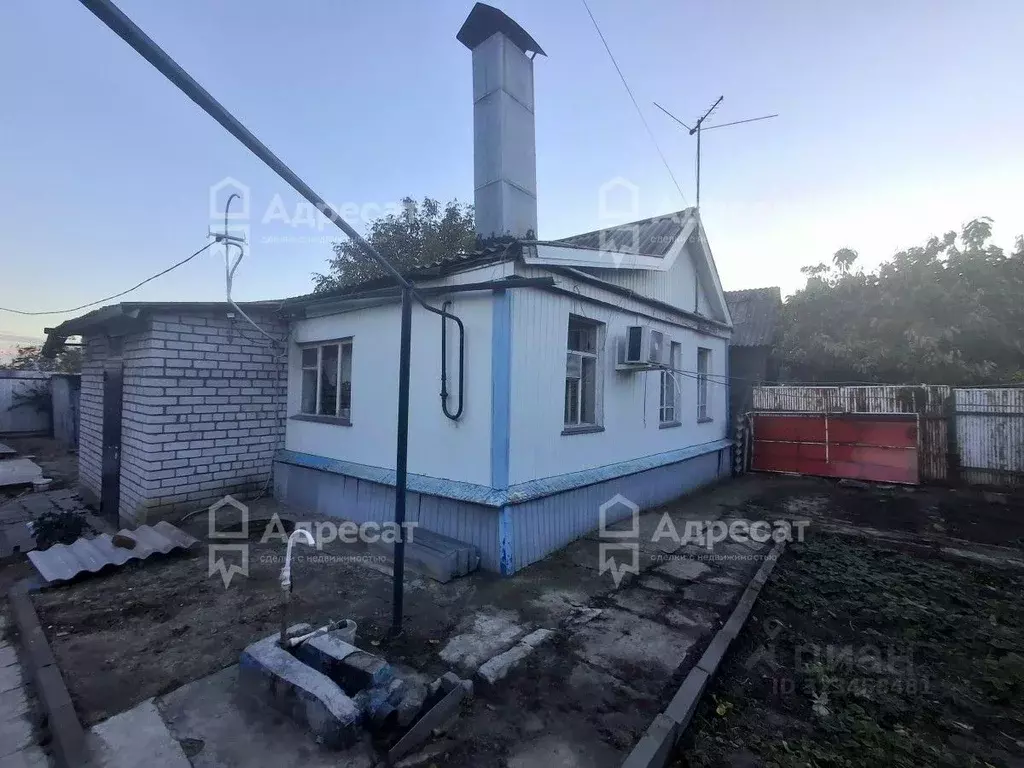 Дом в Волгоградская область, Волгоград Краснолиманская ул. (50 м) - Фото 1