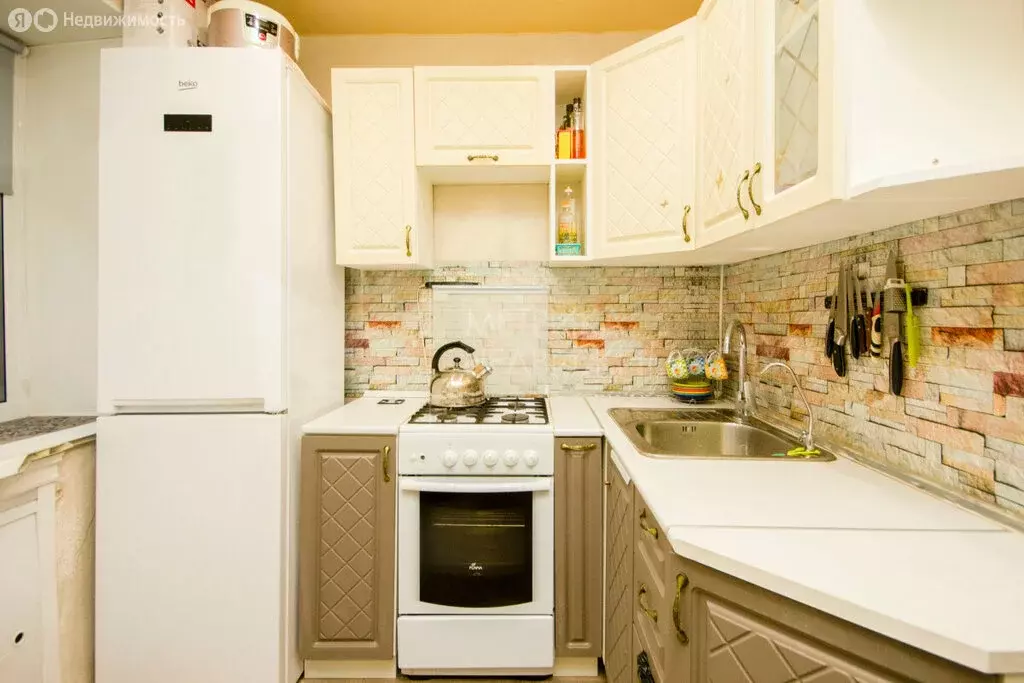 2-комнатная квартира: Тюмень, проезд Геологоразведчиков, 38 (47.8 м) - Фото 1