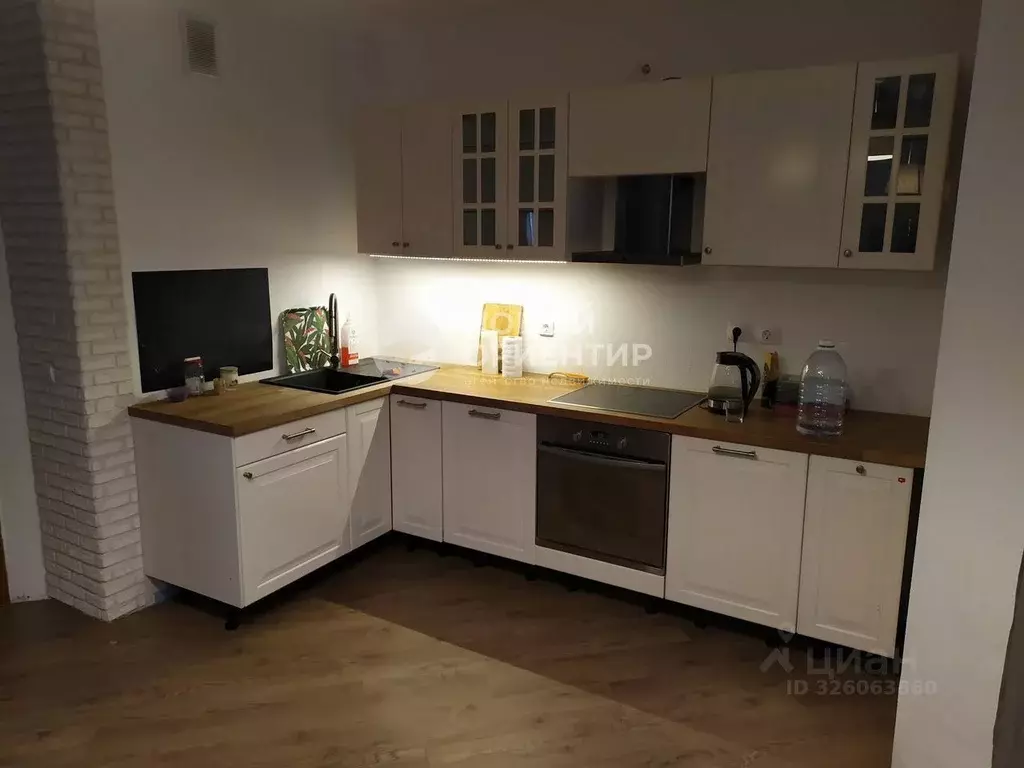 3-к кв. Свердловская область, Екатеринбург ул. Евгения Савкова, 7 ... - Фото 2