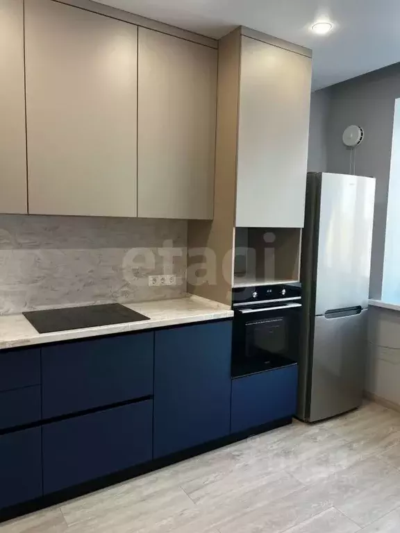 2-к кв. Тюменская область, Тюмень ул. Республики, 204к10 (67.0 м) - Фото 2