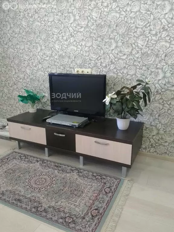 3-комнатная квартира: Новочебоксарск, улица 10-й Пятилетки, 27 (60 м) - Фото 2