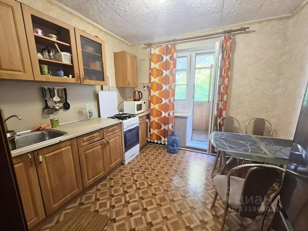 2-к кв. Псковская область, Псков Сиреневый бул., 9 (54.0 м) - Фото 1