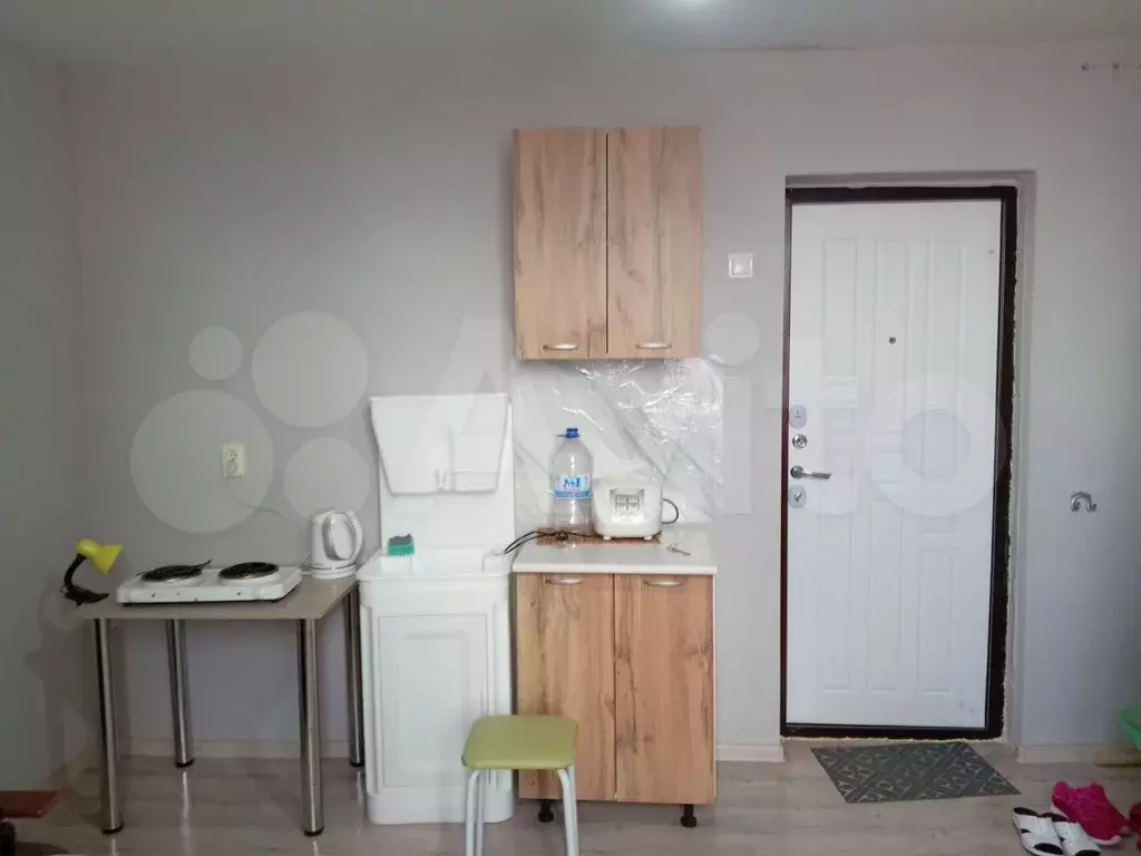 Комната 16 м в 8-к., 8/9 эт. - Фото 0