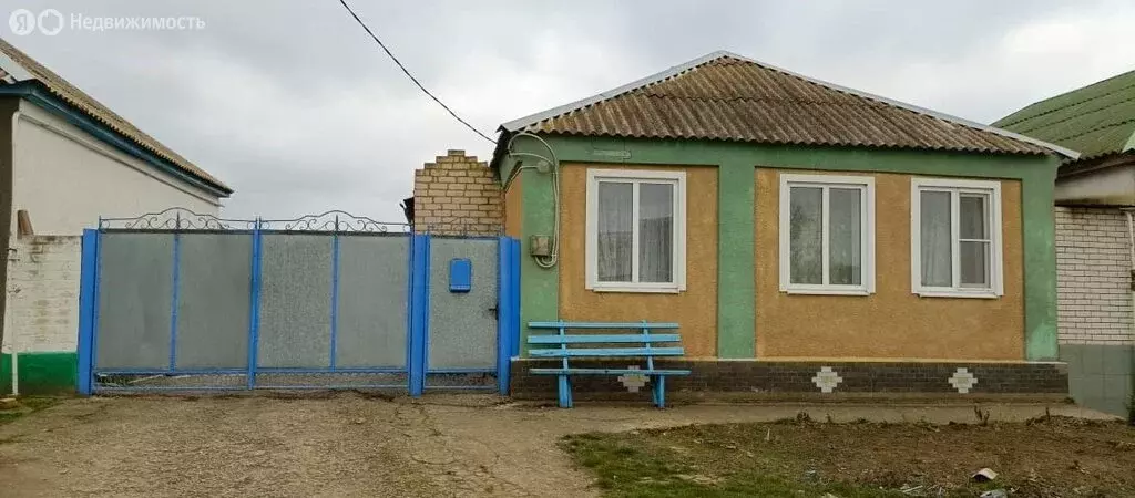 Дом в село Бурлацкое, Садовая улица, 37 (42.7 м) - Фото 1