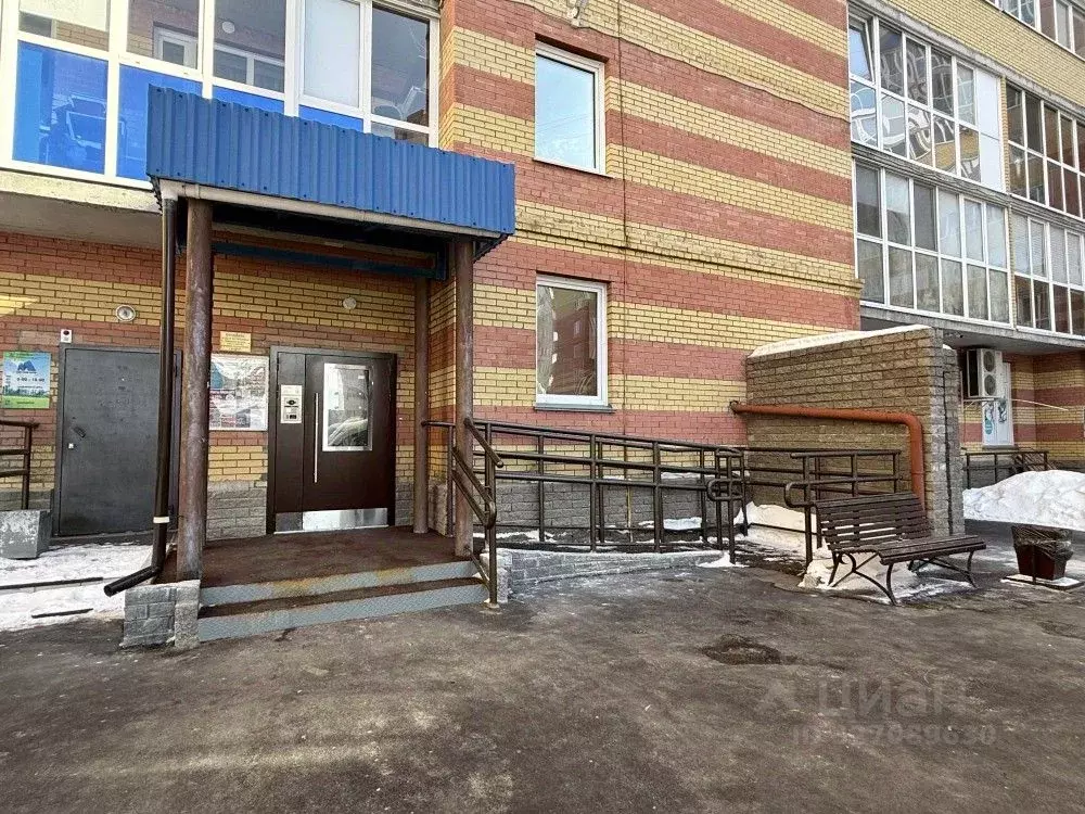 1-к кв. Омская область, Омск Светловская ул., 2 (36.0 м) - Фото 2