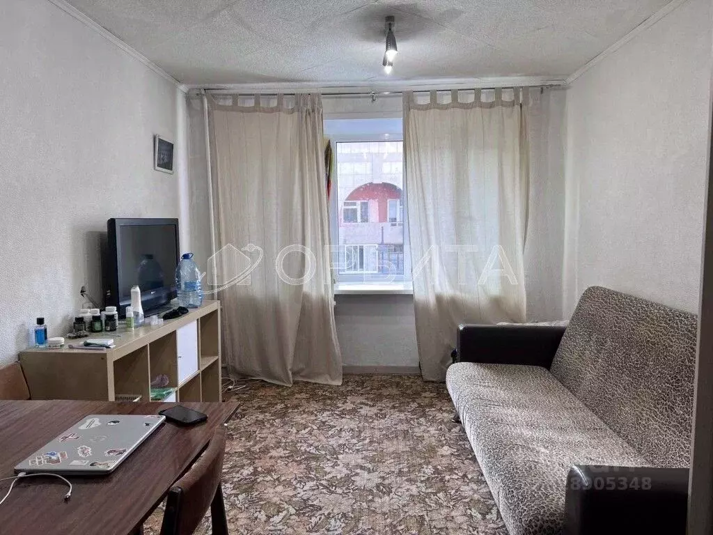 Комната Тюменская область, Тюмень ул. Красина, 5 (18.0 м) - Фото 1
