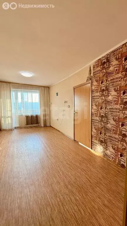 4-комнатная квартира: Новокузнецк, улица Филиппова, 14 (81.1 м) - Фото 2