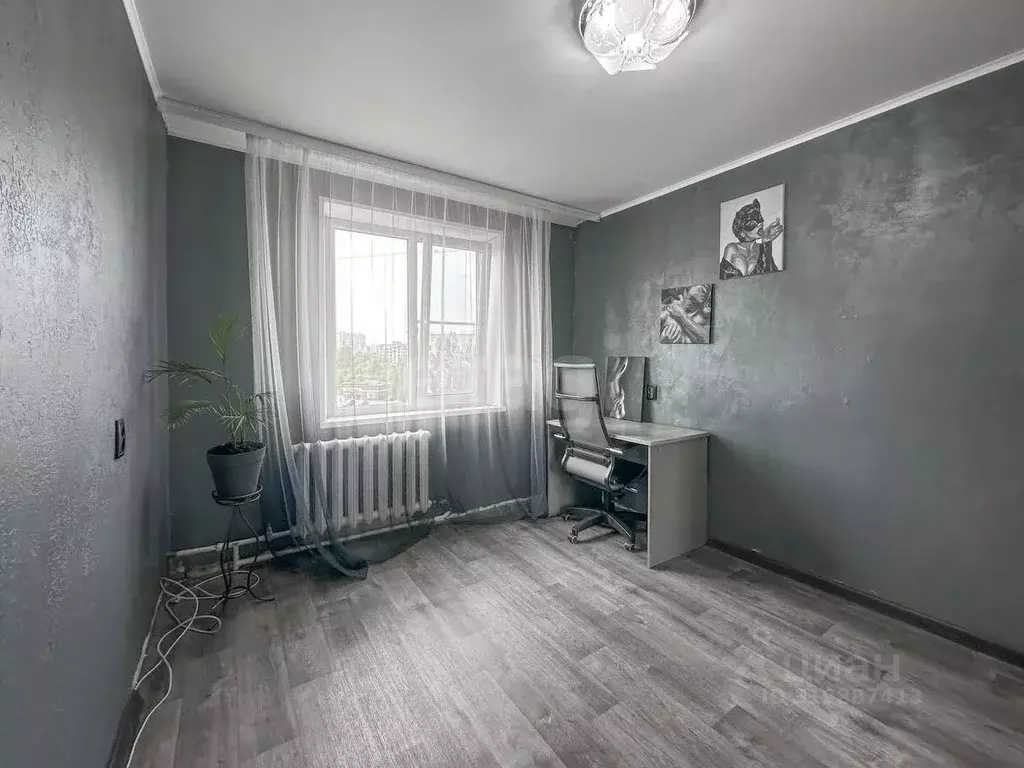 2-к кв. Псковская область, Псков ул. Ижорского Батальона, 8 (55.0 м) - Фото 0