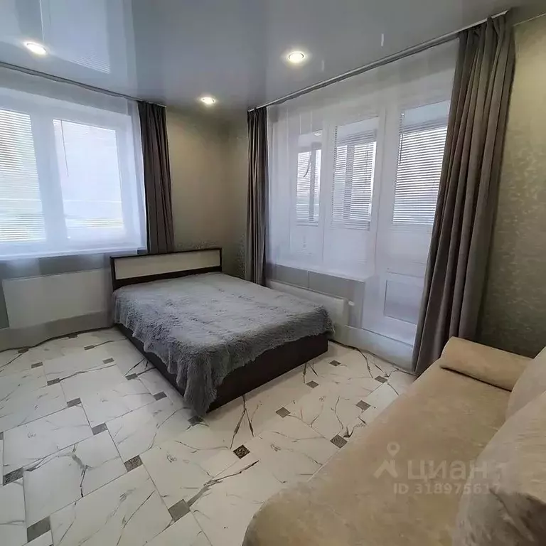 1-к кв. Татарстан, Казань ул. Родины, 26В (40.0 м) - Фото 0