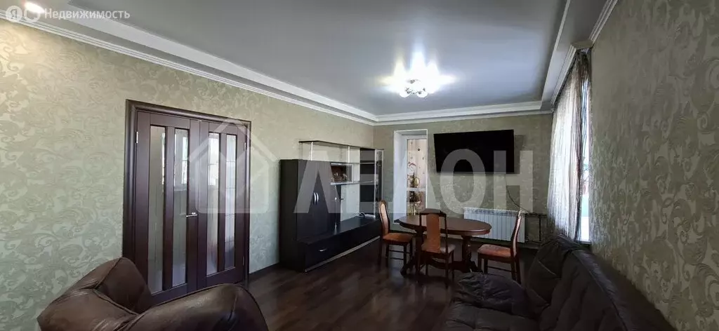 2-комнатная квартира: Омск, микрорайон Привокзальный, улица Карбышева, ... - Фото 1