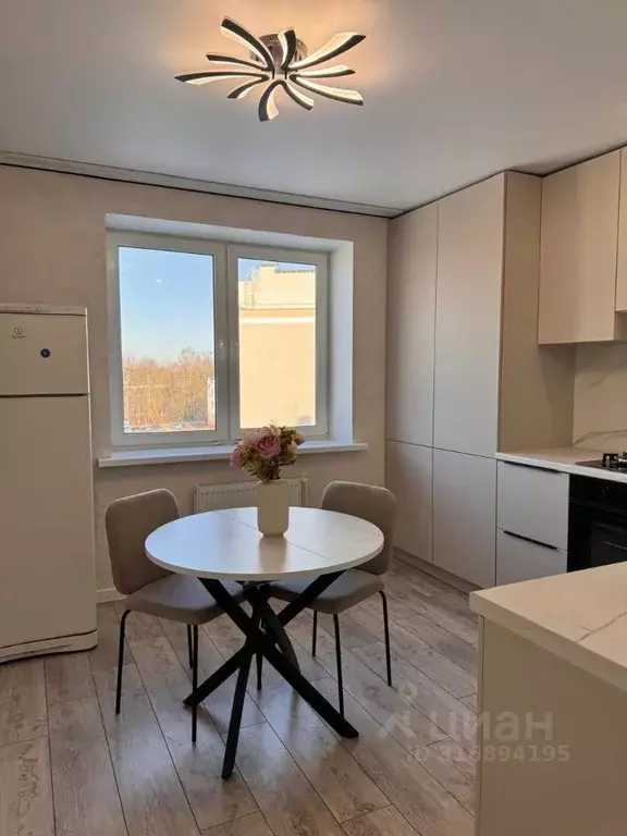 2-к кв. Владимирская область, Владимир ул. Новгородская, 35к2 (53.0 м) - Фото 0