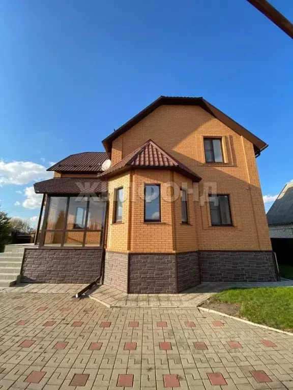 Дом в Белгородская область, Белгородский район, Никольское с/пос, с. ... - Фото 0