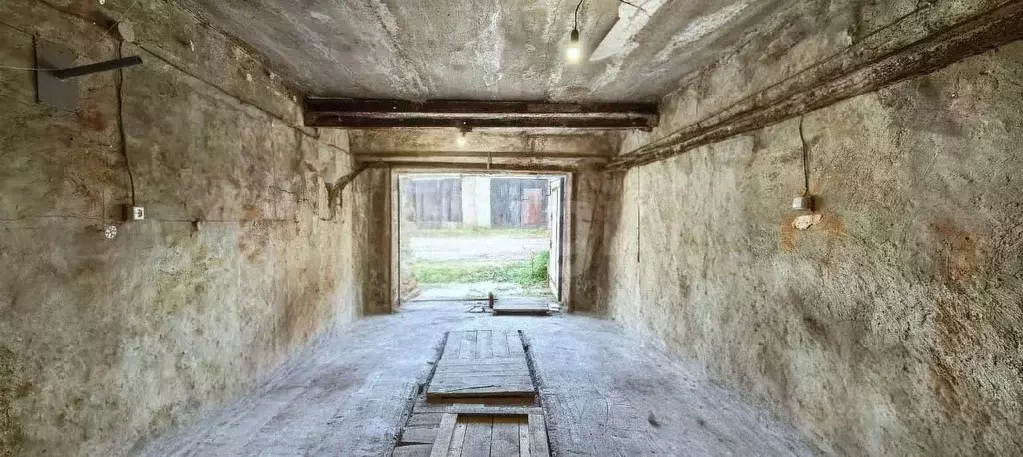 Гараж в Красноярский край, Красноярск ул. Ады Лебедевой, 12 (29 м) - Фото 1