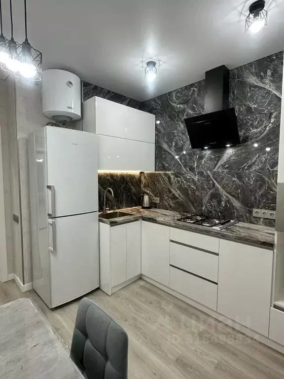 1-к кв. Астраханская область, Ахтубинск Сталинградская ул., 3 (40.0 м) - Фото 0
