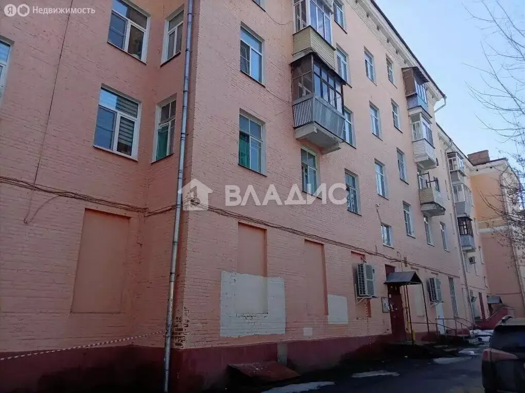 3-комнатная квартира: Подольск, улица Кирова, 48 (70.1 м) - Фото 1