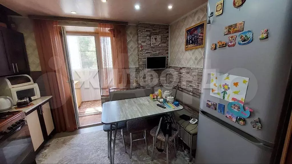 3-к. квартира, 57 м, 2/9 эт. - Фото 1
