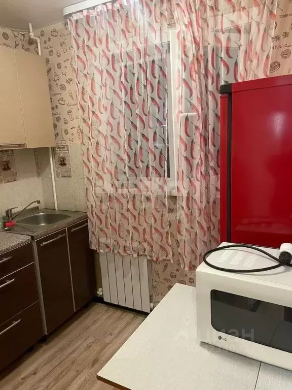 2-к кв. Свердловская область, Первоуральск ул. Трубников, 30 (42.9 м) - Фото 1