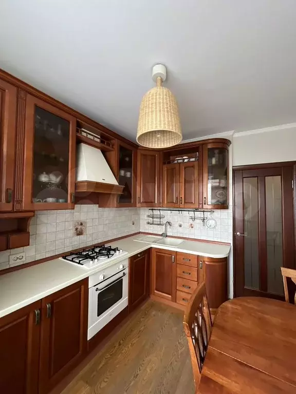 3-к. квартира, 60 м, 9/10 эт. - Фото 1