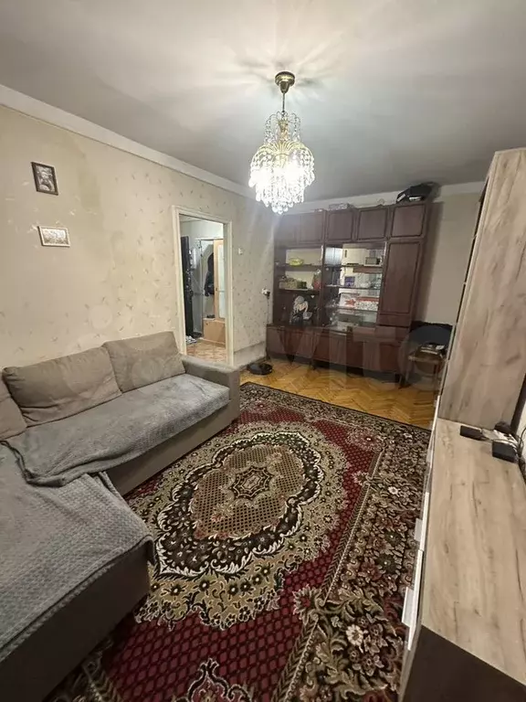 3-к. квартира, 56 м, 1/4 эт. - Фото 1