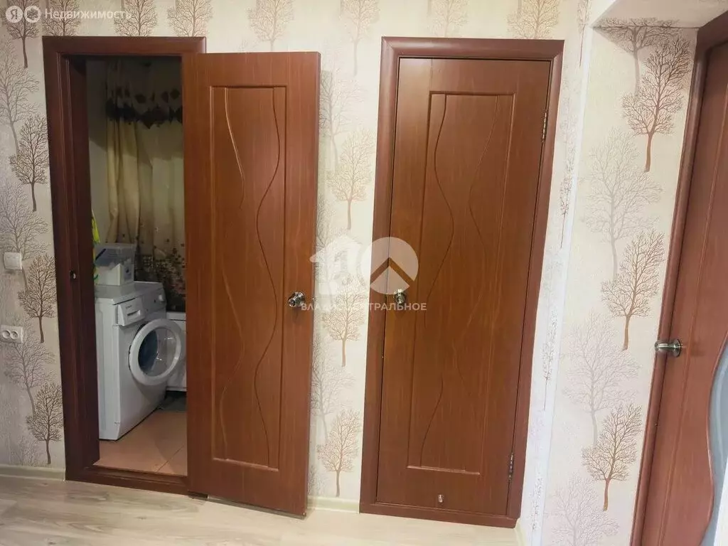 3-комнатная квартира: Бердск, улица Красная Сибирь, 108 (58.6 м) - Фото 2