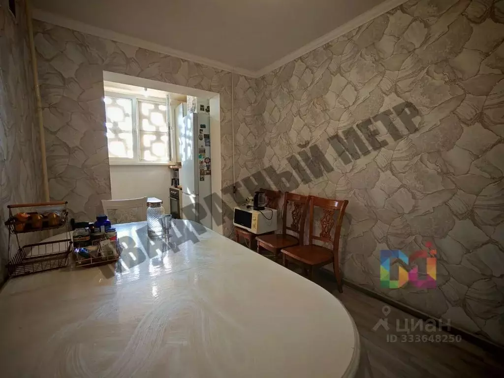 3-к кв. Калмыкия, Элиста 2-й мкр, 17 (66.2 м) - Фото 1