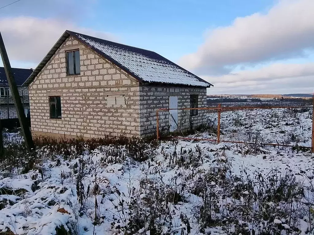Дом в Калужская область, Мещовск ул. Кирова, 50 (120 м) - Фото 2