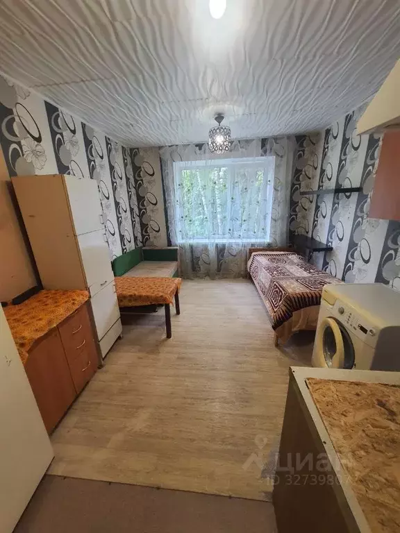 Комната Челябинская область, Златоуст ул. Мельнова, 8 (12.0 м) - Фото 1