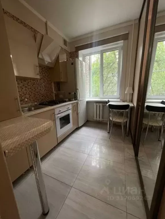 2-к кв. Москва Сиреневый бул., 14К3 (30.0 м) - Фото 0