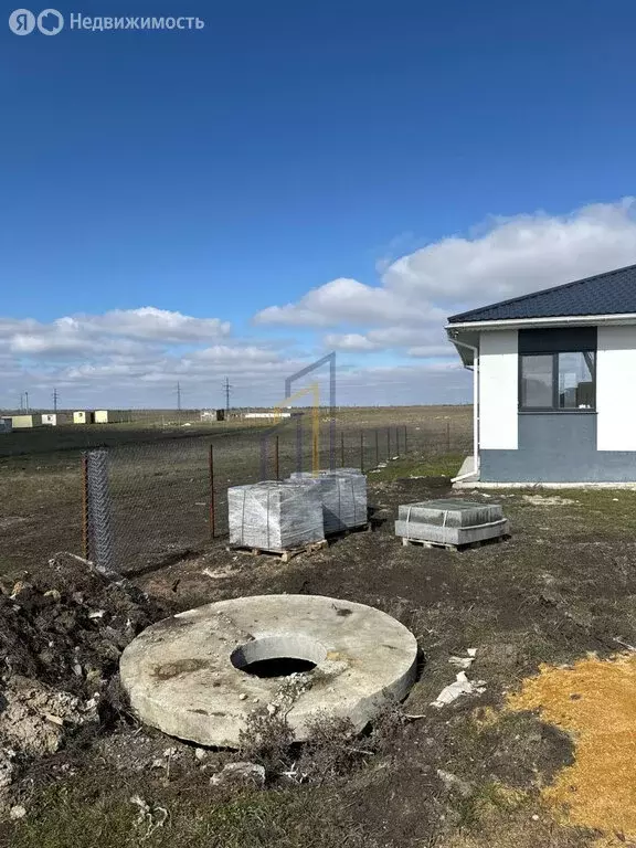 Дом в Мирное, улица Виталия Гончарова, 14 (113 м) - Фото 2