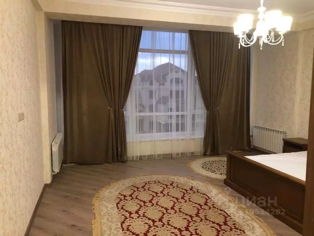 2-к кв. Дагестан, Каспийск ул. М. Халилова, 26А (110.0 м) - Фото 1