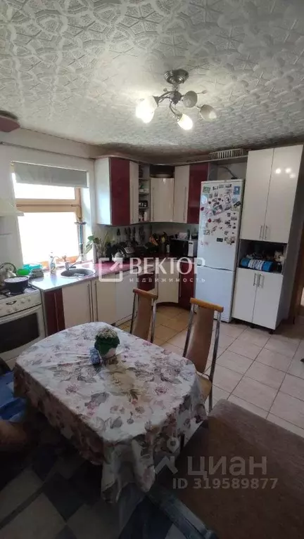 Дом в Костромская область, Костромской район, Караваевское с/пос, пос. ... - Фото 1