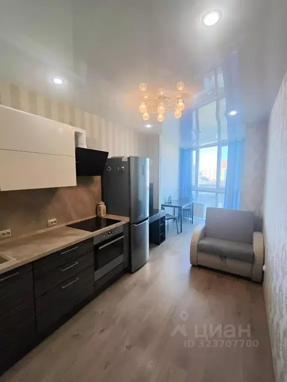 1-к кв. Свердловская область, Екатеринбург ул. Барвинка, 47 (47.0 м) - Фото 0