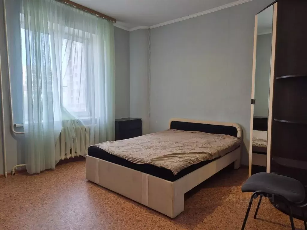 2-к кв. Тюменская область, Тюмень ул. 50 лет ВЛКСМ, 13к2 (70.0 м) - Фото 1