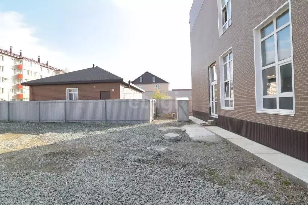 Помещение свободного назначения в Сахалинская область, Южно-Сахалинск ... - Фото 2