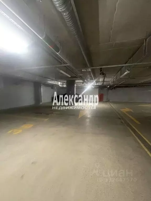 Гараж в Санкт-Петербург Нейшлотский пер., 3 (15 м) - Фото 1