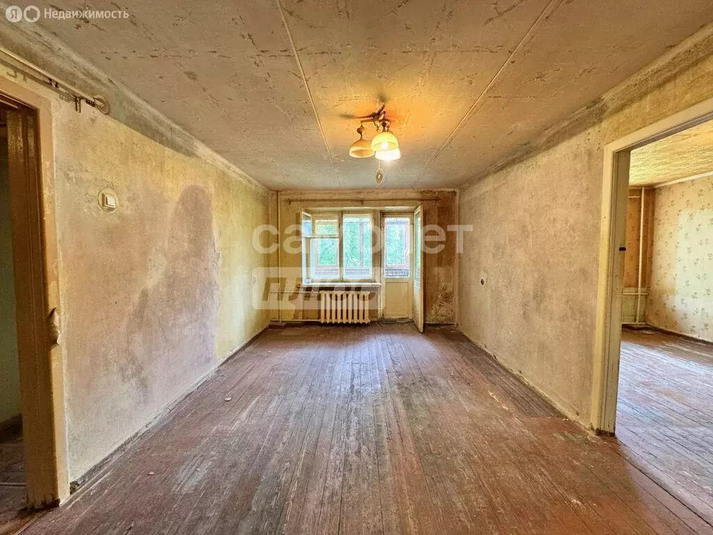 2-комнатная квартира: Димитровград, улица Гончарова, 6 (50 м) - Фото 1